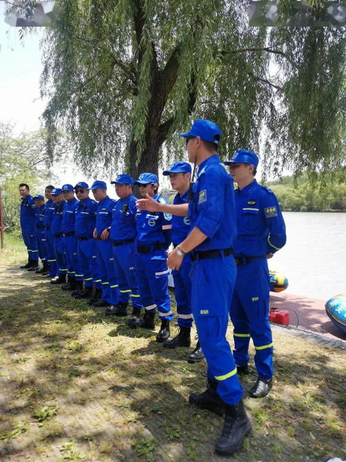 身著救援藍(lán) 心懷超人夢(mèng) 揚(yáng)州藍(lán)天救援隊(duì)的志愿服務(wù)之路